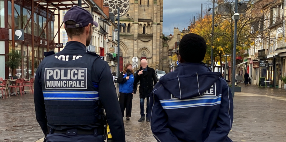Cérémonie officielle d’armement des policiers municipaux Cérémonie officielle d’armement des policiers municipaux