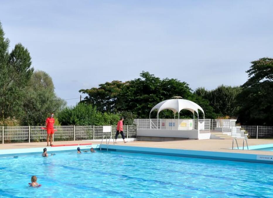 Recherche : prestataire stand de restauration à la piscine - AMBOISE Recherche : prestataire stand de restauration à la piscine - AMBOISE