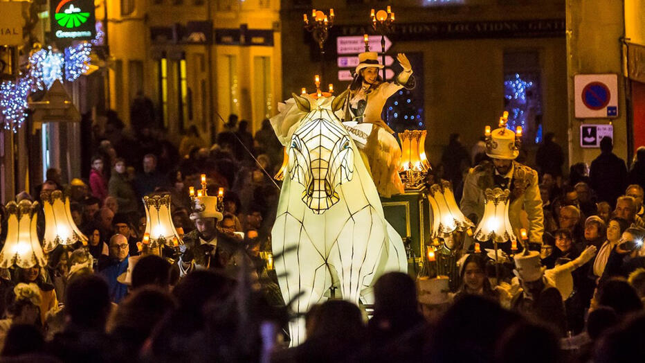 Grande déambulation de Noël - Samedi 6 décembre - AMBOISE