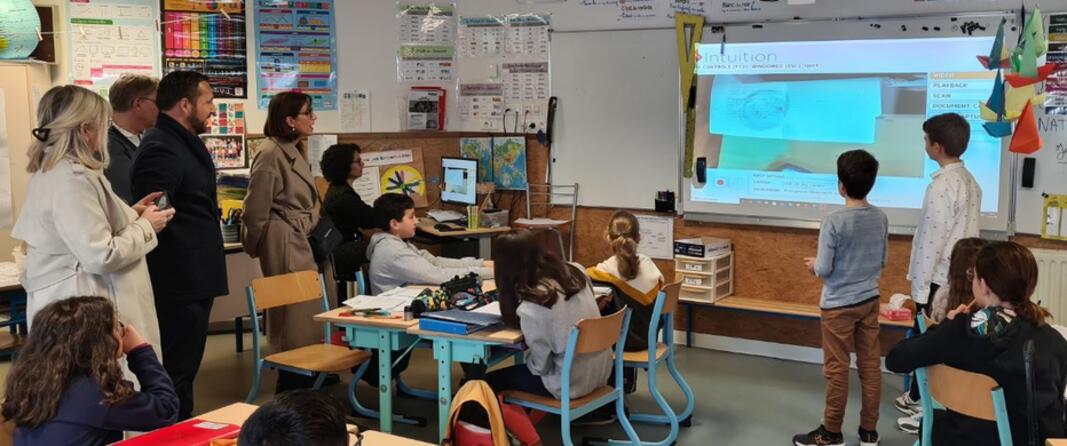 Numérique : renouvellement du matériel dans toutes les écoles Numérique : renouvellement du matériel dans toutes les écoles