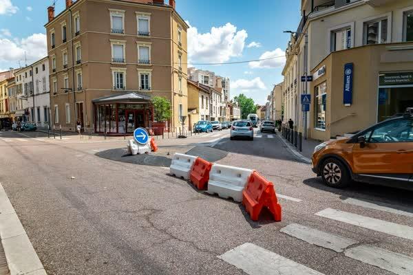 La Ville expérimente un nouveau carrefour en centre-ville