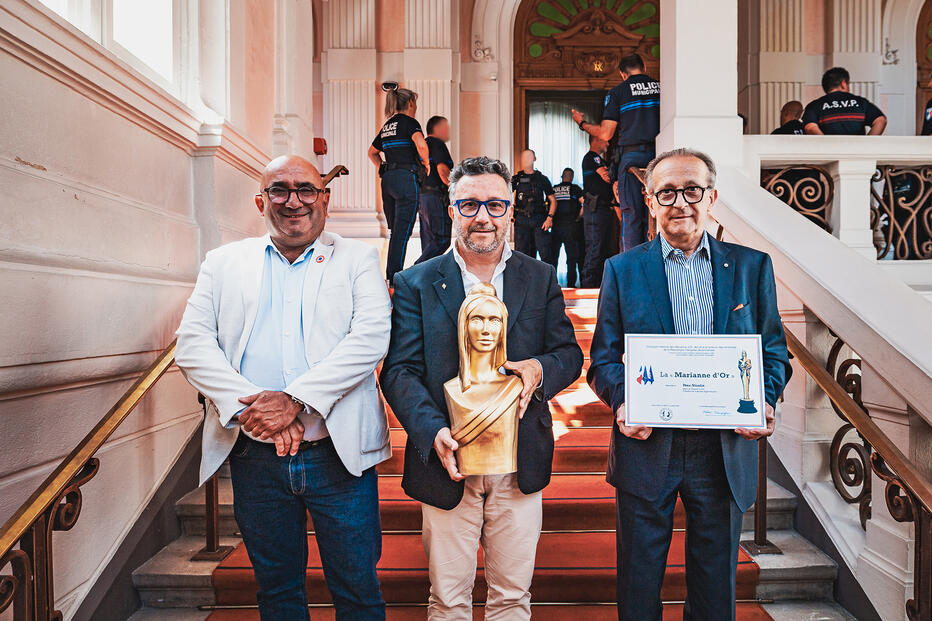 LA VILLE DE ROANNE RÉCOMPENSÉE D’UNE MARIANNE D’OR DE LA SÉCURITÉ LA VILLE DE ROANNE RÉCOMPENSÉE D’UNE MARIANNE D’OR DE LA SÉCURITÉ