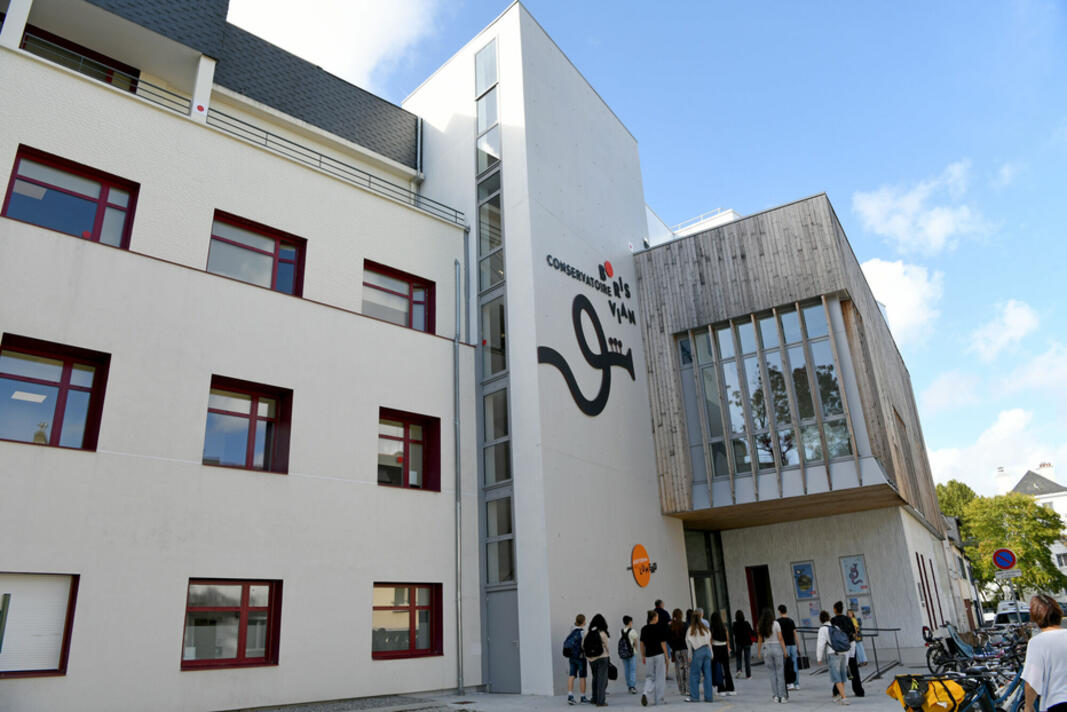 11/09 - Conservatoire Boris-Vian : conférence presse de rentrée