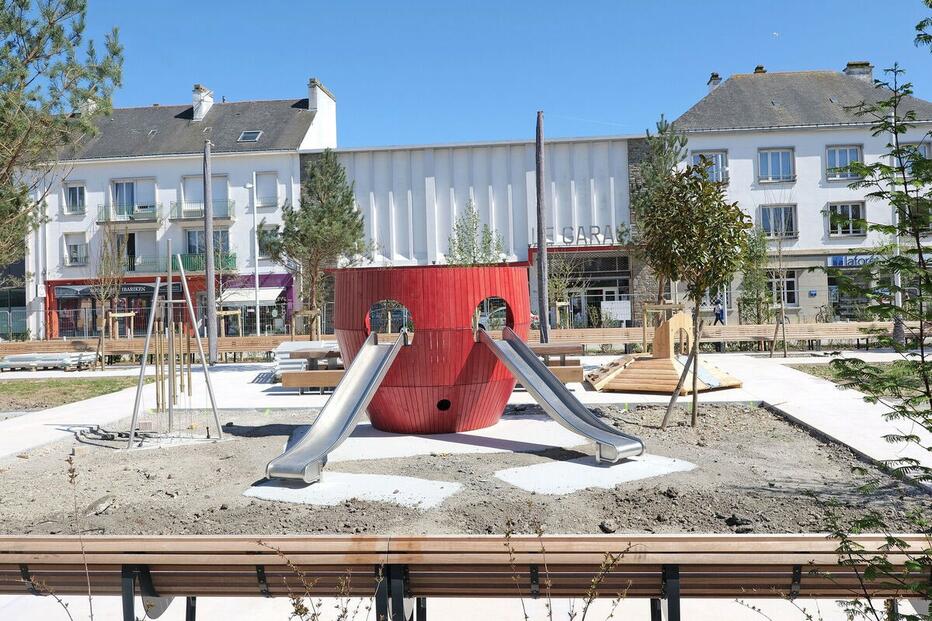 Invitation. Inauguration du square Anne Sylvestre dans le centre-ville Invitation. Inauguration du square Anne Sylvestre dans le centre-ville